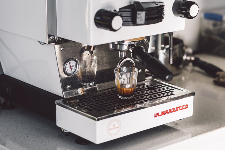 En İyi 4 La Marzocco Espresso Makinesi (2023 İncelemesi)